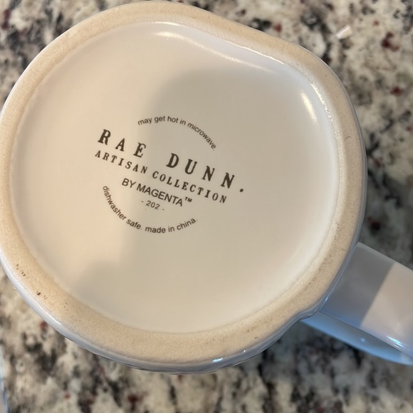 Rae Dunn NYC double sided mug - Picture 4 of 4